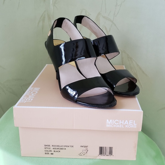 MICHAEL KORS WOMEN'S ROCHELLE OPEN TOE SHOES: BLACK PATENT 9M PRE-OWNED W/BOX - Picture 3 of 16
